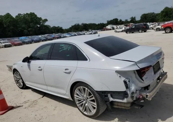 Audi A4 cena 49900 przebieg: 70000, rok produkcji 2019 z Lubawa małe 56